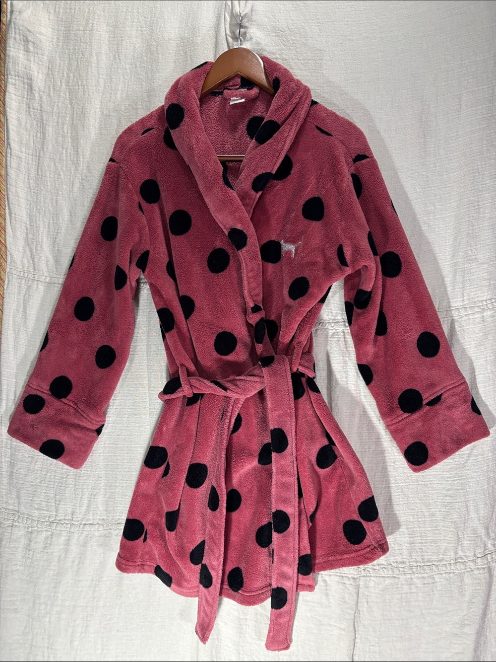 PINK Victoria's Secret Rose Pink Plush Fleece Robe W/ Black Polka Dots Size M/L